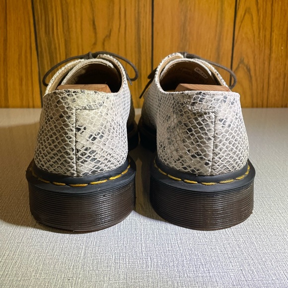 Dr Martens 2046 Python embossed suede - Picture 3 of 11